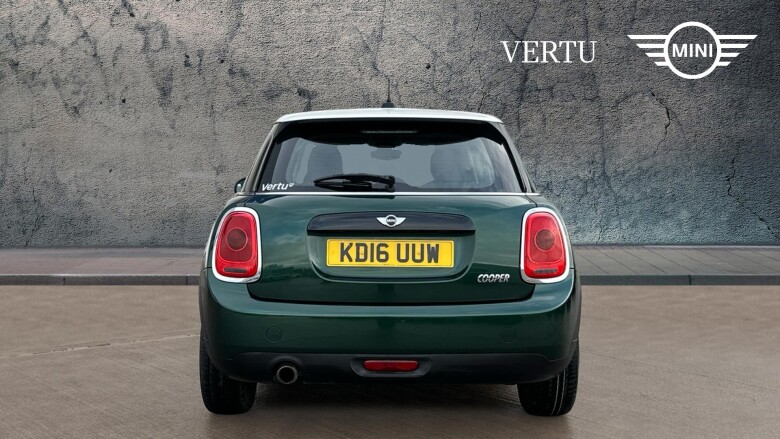 MINI Hatchback 1.5 Cooper 5dr Petrol Hatchback